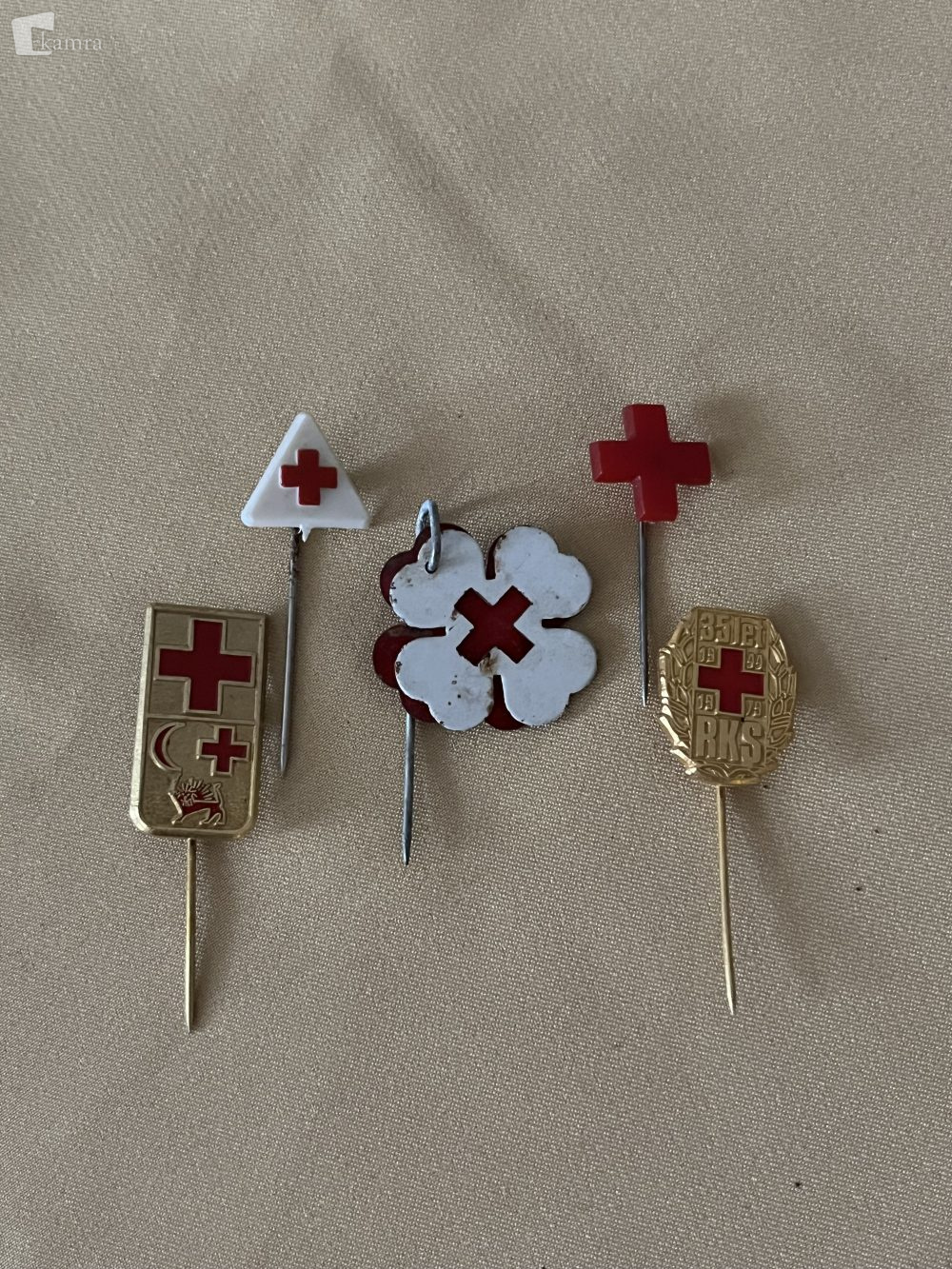 2. Rdeči križ Slovenije je humanitarna organizacija, ustanovljena leta 1944.