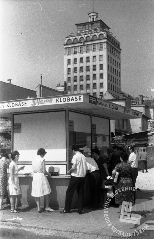 kiosk klobas
