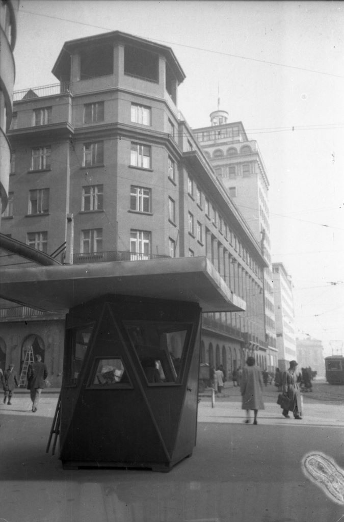 kiosk