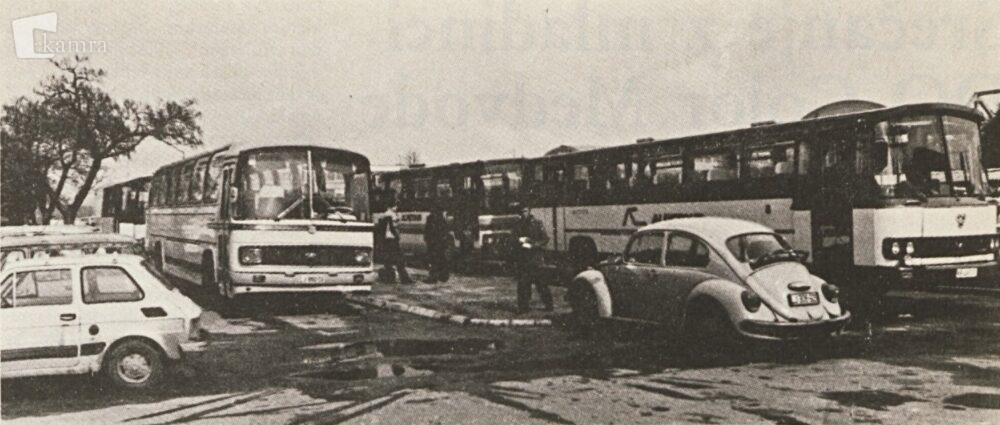 Avtobusi so pripravljeni za svoje vsakodnevne poti