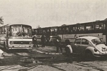 Avtobusi so pripravljeni za svoje vsakodnevne poti