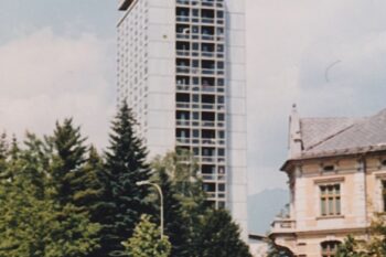 Nebotičnik v Kranju