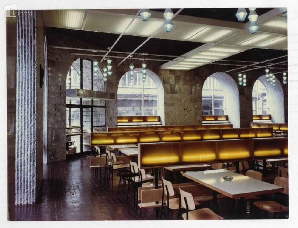 samopostrežna restavracija