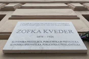 Spominska plošča