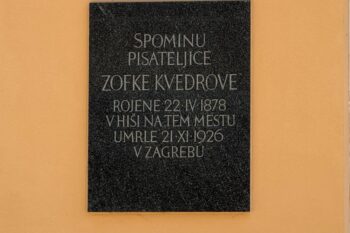 Spominska plošča Zofke Kveder v Ljubljani
