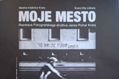 Prva stran kataloga razstave Moje mesto