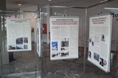 Razstava o alpinistki Nadji Fajdiga v pritličju Mestne knjižnice Kranj